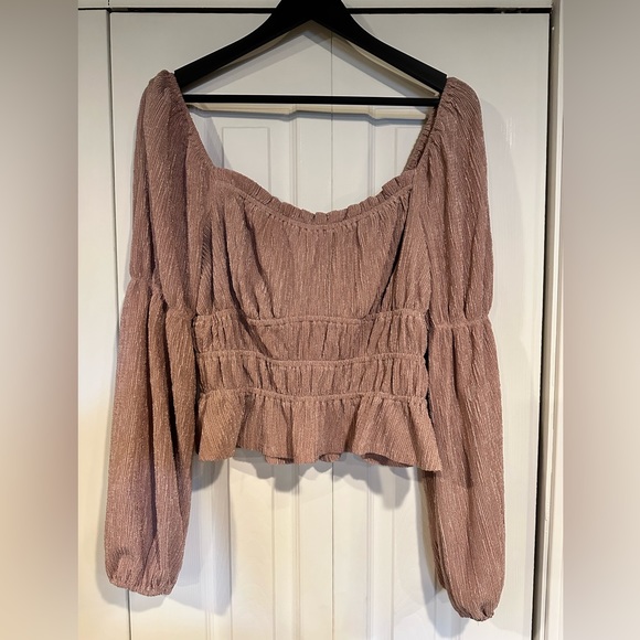 Aster Cinched Plisse Top In Blush - Picture 1 of 4